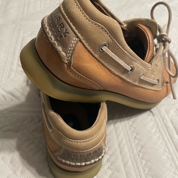 Sperry Men's Brown and Cream Boat Shoes - Picture 5 of 11